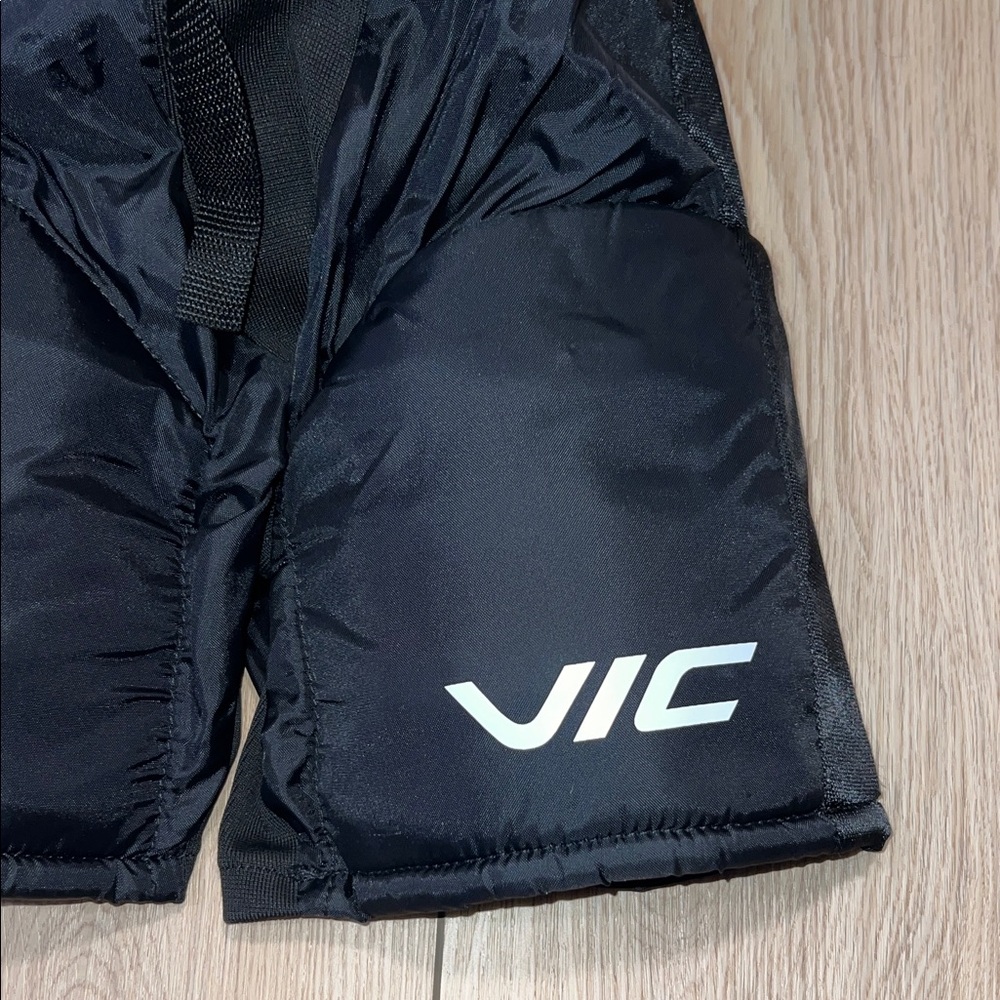 VIC CX2 Hockey Pants, Junior, Black/Green - Picture 3 of 12